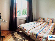 Комната 16 м² в 8-ком. кв., 2/2 эт. Краснодар