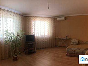 2-комнатная квартира, 80 м², 2/4 эт. Сочи