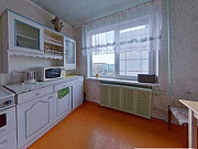 2-комнатная квартира, 49 м², 3/5 эт. Мурманск