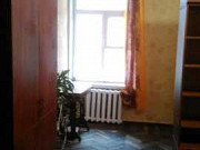 Комната 24 м² в 4-ком. кв., 3/6 эт. Санкт-Петербург