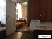 Комната 28 м² в 2-ком. кв., 2/2 эт. Севастополь
