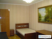 Комната 16 м² в 3-ком. кв., 1/2 эт. Омск