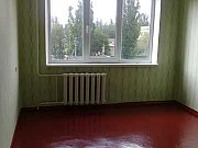 3-комнатная квартира, 61 м², 4/5 эт. Новошахтинск