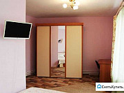 Комната 25 м² в > 9-ком. кв., 2/3 эт. Волгоград