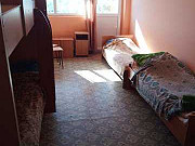 Комната 40 м² в > 9-ком. кв., 1/3 эт. Севастополь