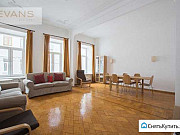 4-комнатная квартира, 120 м², 4/6 эт. Москва