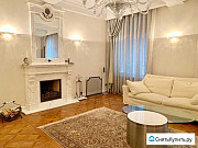 5-комнатная квартира, 200 м², 4/6 эт. Санкт-Петербург