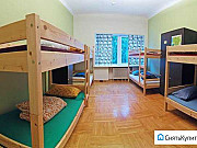 Комната 20 м² в 2-ком. кв., 2/9 эт. Москва