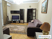 3-комнатная квартира, 80 м², 2/3 эт. Ялта