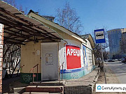 Остановочный павильон в центре города Томск