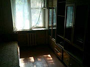 Комната 12 м² в 6-ком. кв., 2/4 эт. Ульяновск
