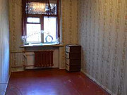 Комната 11 м² в 3-ком. кв., 2/2 эт. Волгоград