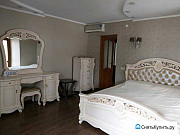 3-комнатная квартира, 100 м², 3/4 эт. Ялта